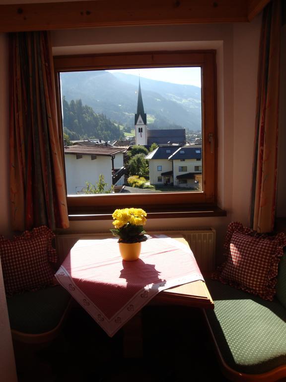 Appartementhaus Kaltenbach-Stumm By Piaunddirk Chambre photo